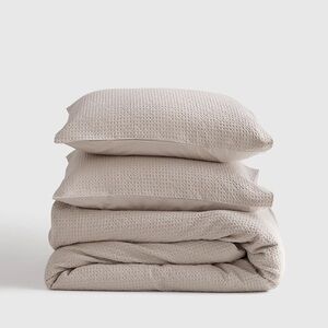 Quince Luxe Honeycomb Duvet Cover Set